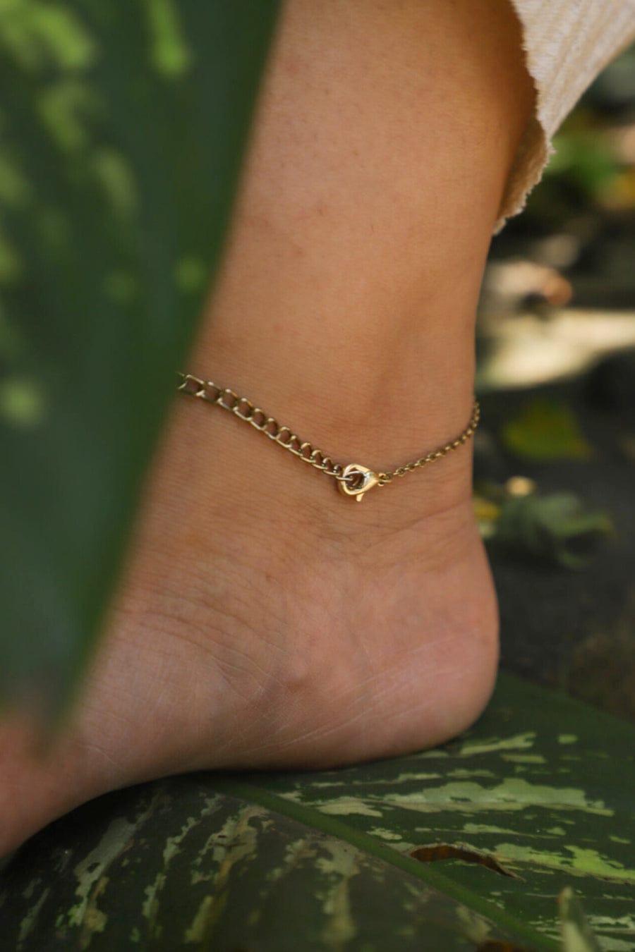 Kamal Moonstone Anklet