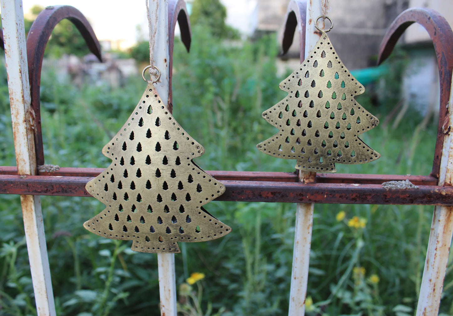 Recycled Iron 3D Christmas Tree Hanging Ornaments – Set of 3