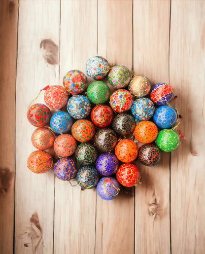 Hand-Painted Papier Mâché Baubles – Assorted (Set of 2)
