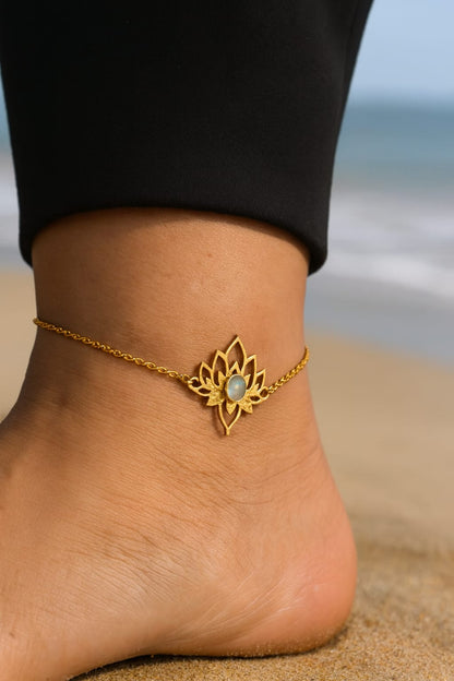 Kamal Moonstone Anklet