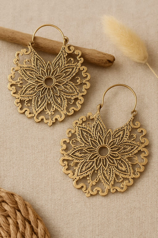 Saara Hoop Earrings