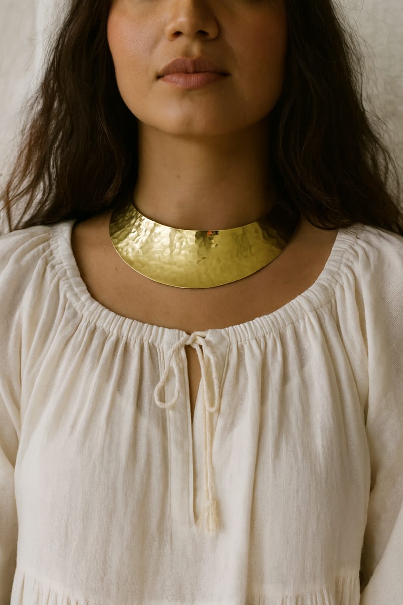 Sola Choker