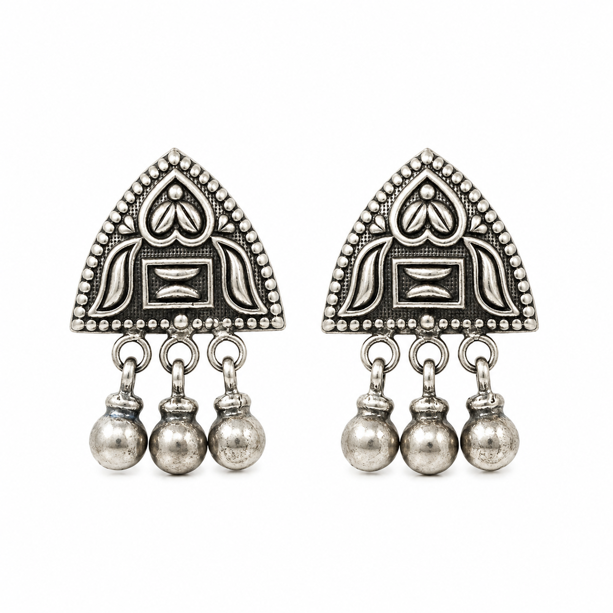 Kashi Ghungroo Earrings