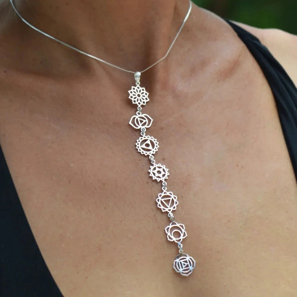 Seven Chakras Neckpiece – Align & Energize