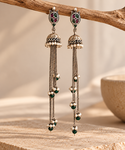 Zeenat Jhumka
